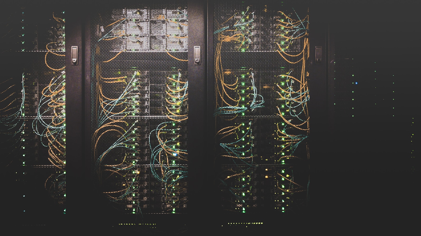 Early detection of data center fire